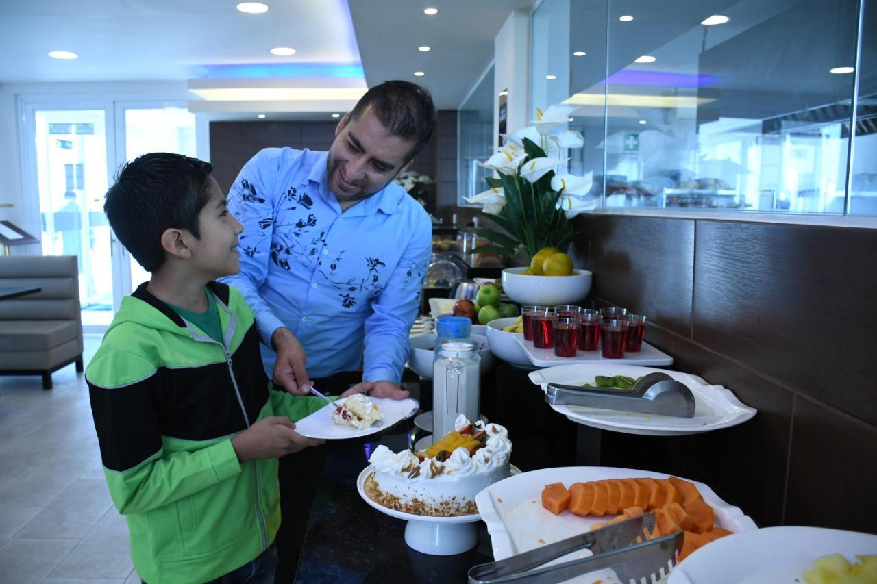 Delfines Collection Hotel By Mercure Santa Cruz de La Sierra Esterno foto